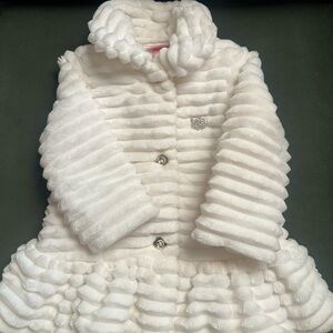 SUPER SOFT JUICY COUTURE - SIZE 2T. Faux Fur Coat w/ Buttons